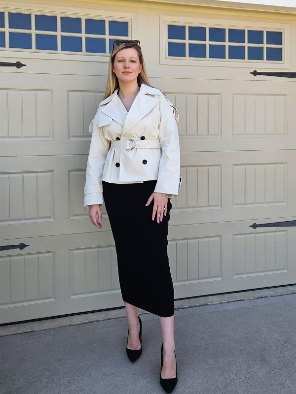 Womens Cropped Trench Coat Casual Double Breasted Short Jacket Fall Fashion Outerwear with Belt