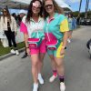 Women's Color Block 80s 90s Outfit 2 Piece Short Sleeve Costume Zip Up Windbreaker Track Suits Set
